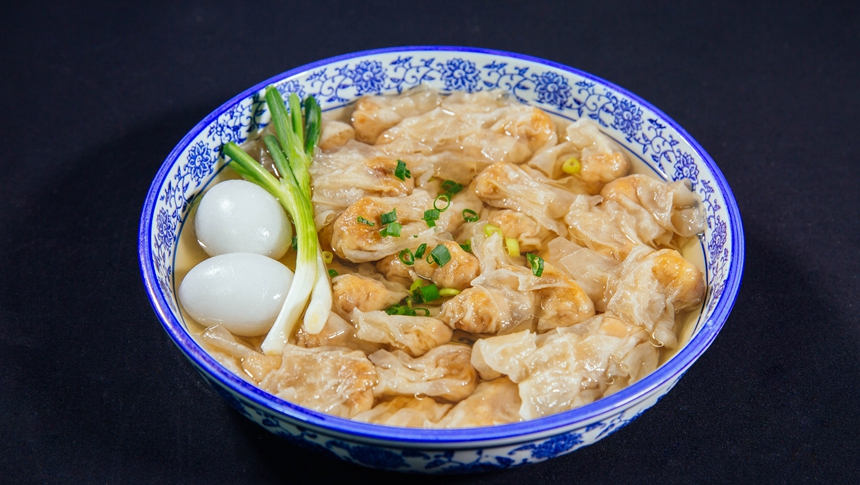 真正的福州肉燕口感要Q、嫩、滑