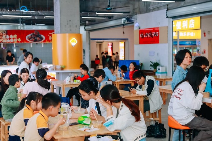 Gushan’s Commercial Facilities Upgrade! Huanxi’s Traditional Flavors Now Available at Huimin Food Plaza