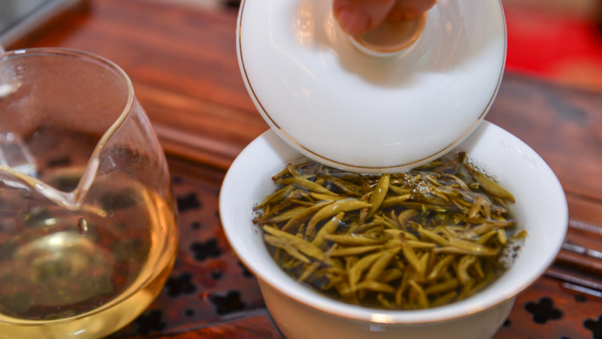 福州茉莉花茶的百变打开方式！单霁翔：不愧是茉莉之乡