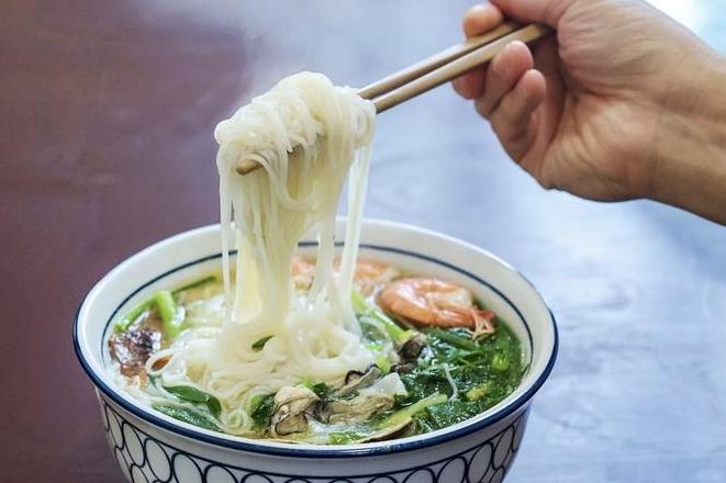 腊月年味渐浓 连江东岱白粿面飘香