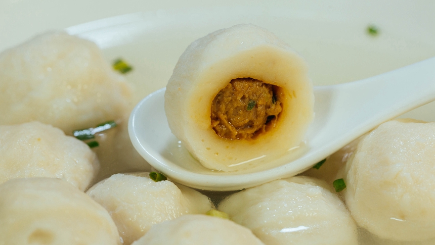 央视关注福州：过年煮鱼丸 寓意年年有余